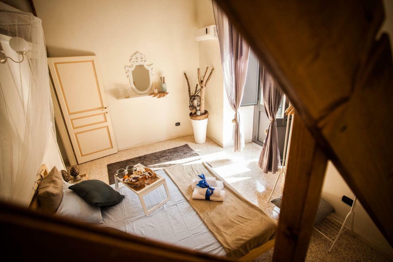 Suite Re Riccardo Caserta Exterior foto